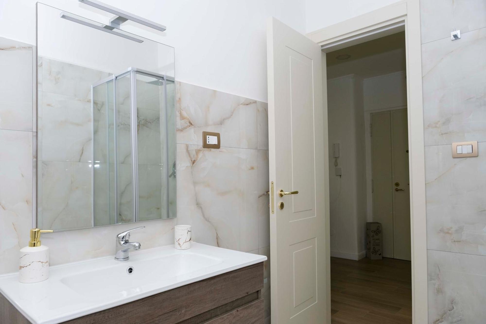 White Butterfly Home نابولي المظهر الخارجي الصورة